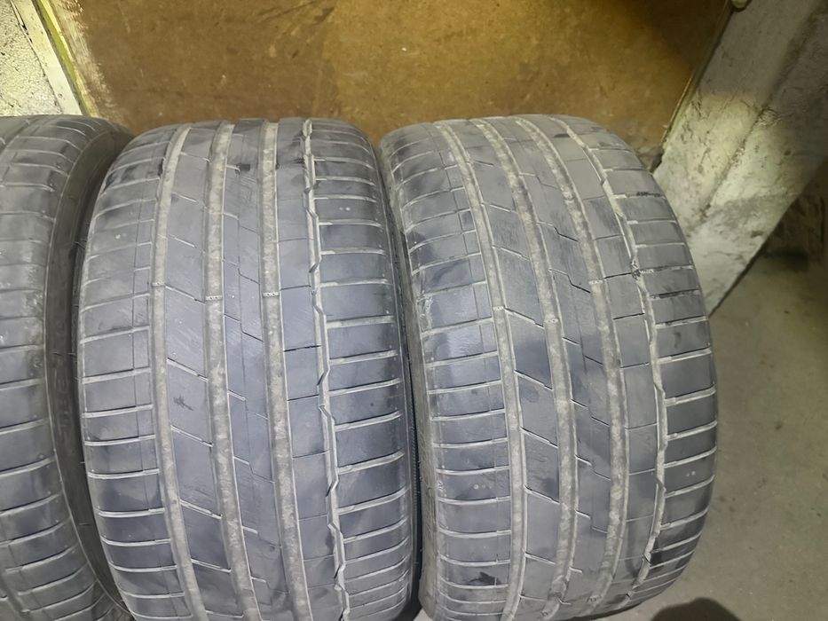 Летен спорт пакет Hankook Ventus S1 evo3 235/40/18 и 265/35/18 (DOT 24г/25г)