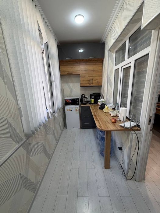 Юнусабад 2 квартал 2/1/4 (50²) продаётся квартира