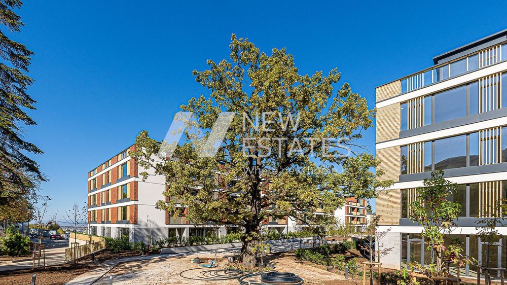 Продава се Двустаен апартамент в София, Бояна - 85 кв.м за 2005 €/кв.м - Снимка #3