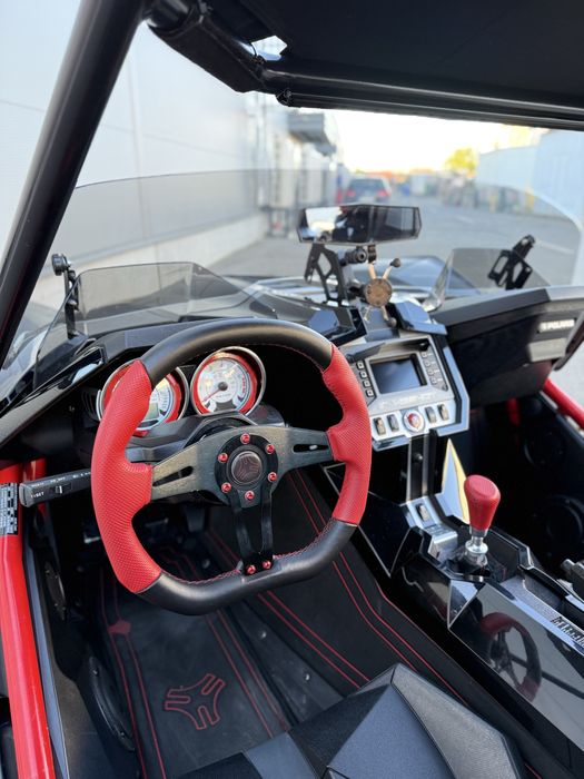 Vand Polaris Slingshot SL R pack, full accesorizat , inmatricat ro Nou