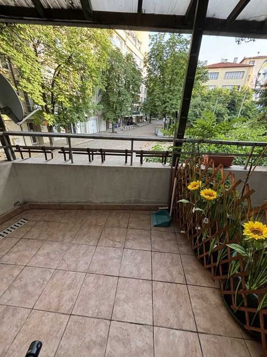 Дава се под наем Двустаен апартамент в София, Медицинска академия - 72 кв.м за 714 € - Снимка #11