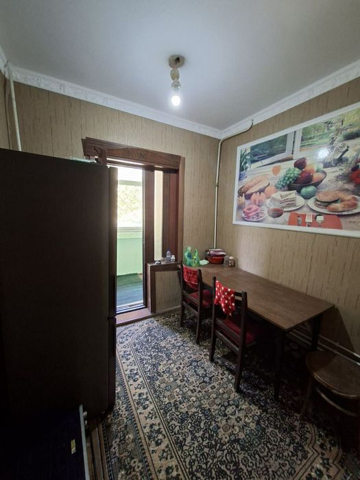 Нуравшон олдида квартира сотилади