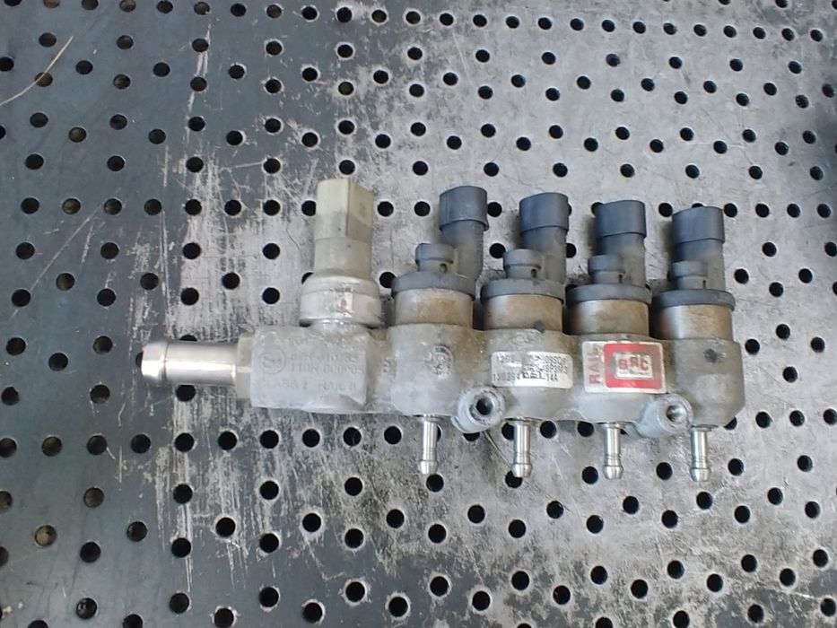 injectoare gpl gaz 1.7b 266940  mercedes a-class w169 b-class w245  110r000005  67r010185