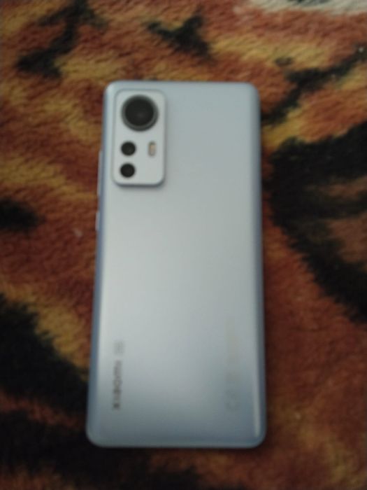 Продам Xiaomi 12x 256/12