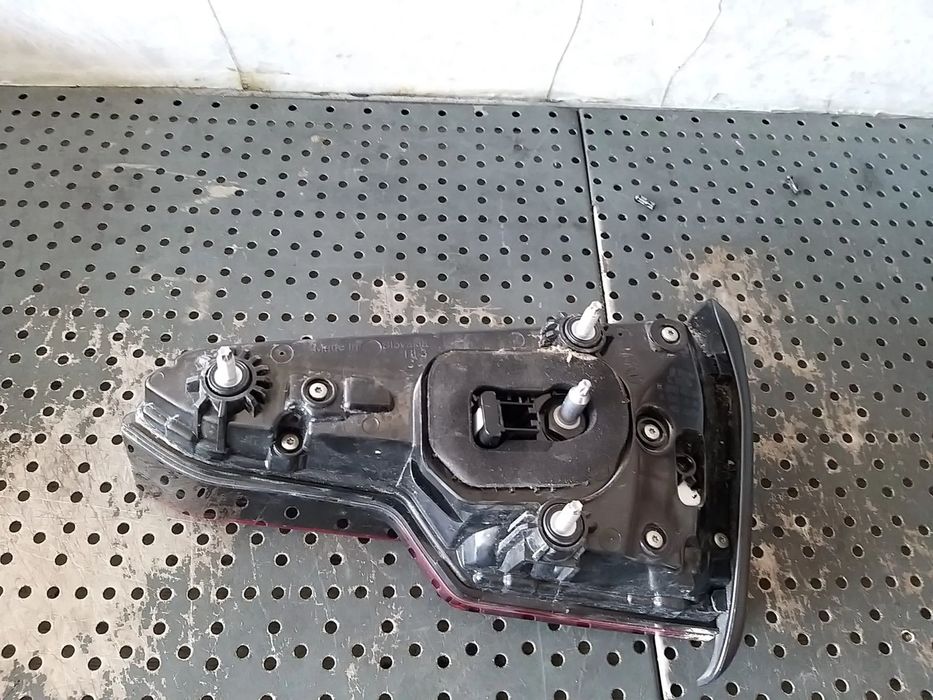 Stop tripla lampa led stanga haion audi a4 b9 8w berlina 8w5945093g 2sv01224723