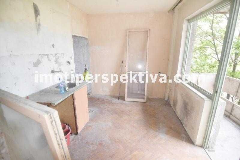 Продава се Тристаен апартамент в Пловдив, Христо Смирненски - 64 кв.м за 742 €/кв.м - Снимка #3