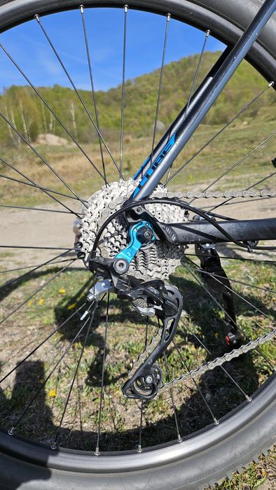 Bicicleta Cube Attention 29'