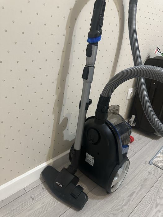 Пылесос Philips - 10тыс.