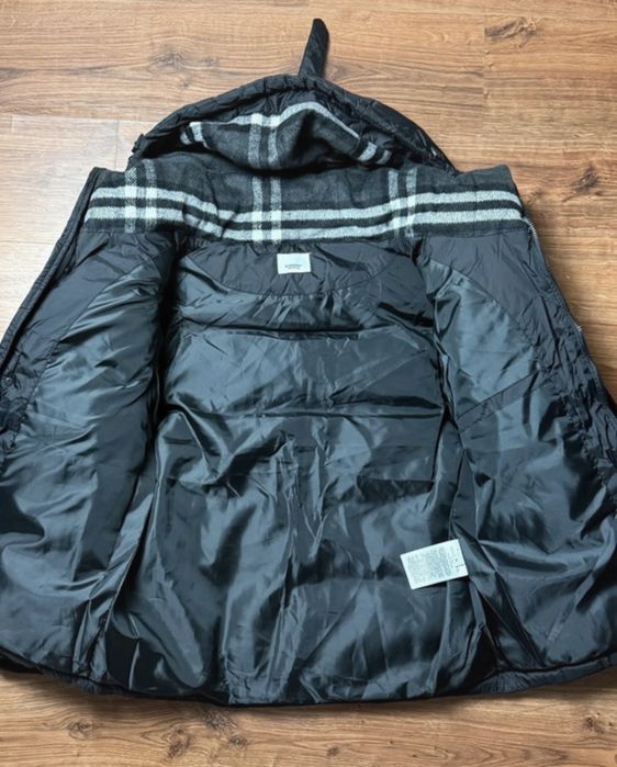 Burberry jacket noua M