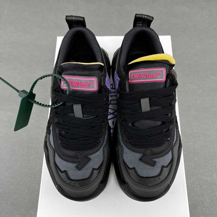 Adidasi Off White ODSY 1000