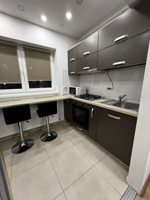 Inchiriez garsoniera