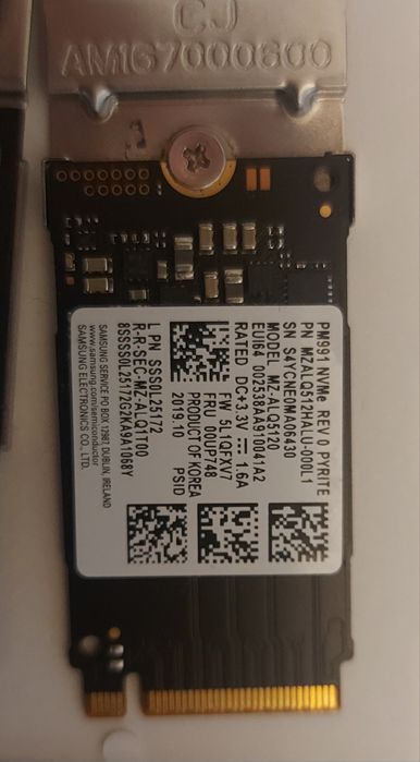 NvME SSD diferite modele