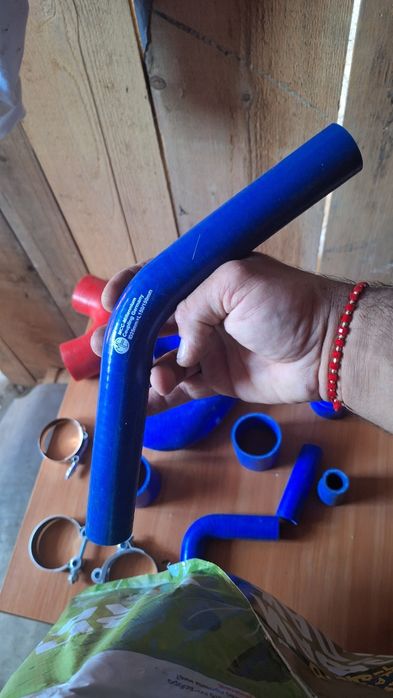 Силиконови колена, фитинги, муги