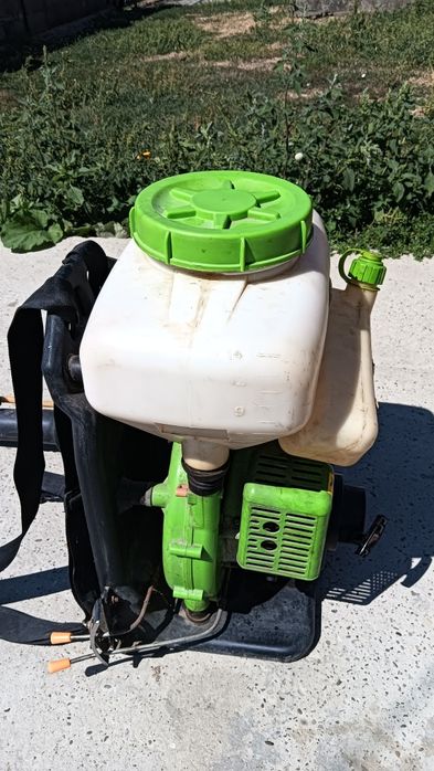 Vând atomizator marca Expert