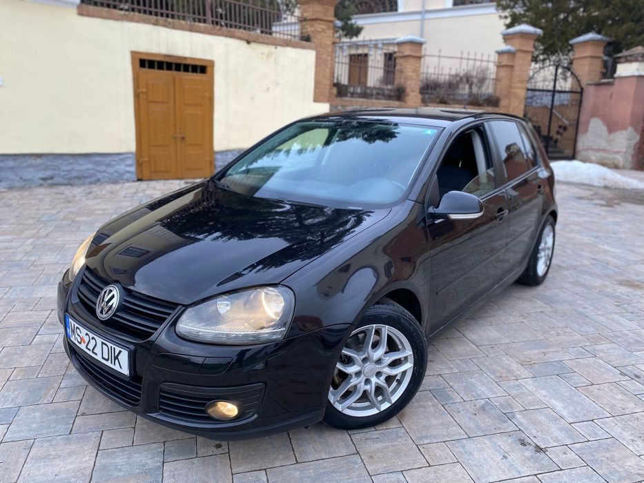 Volkswagen golf  1.6  2009  GT