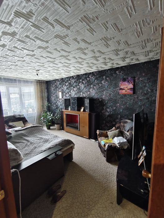 Продам квартиру в 11 мкр