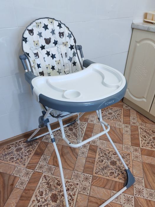 Продам детский стульчик для кормления за 3000