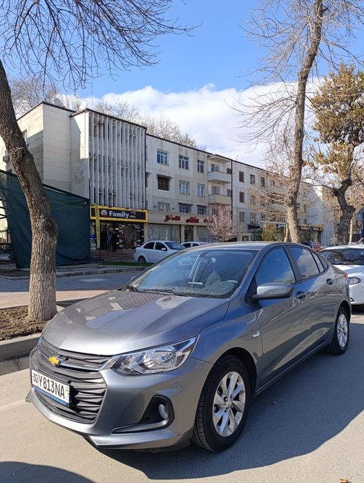 Chevrolet Onix LTZ sotiladi