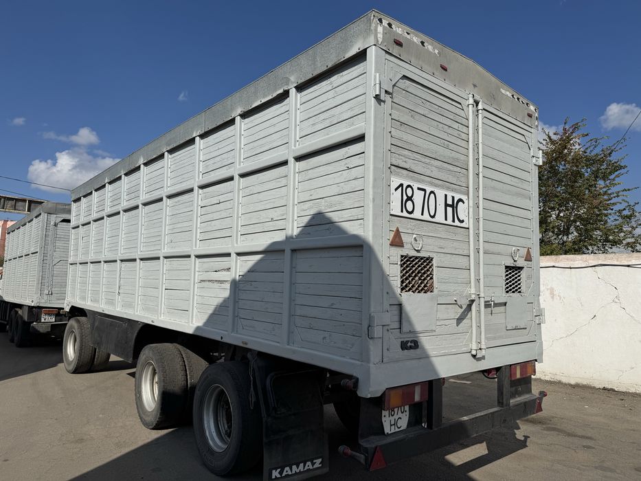 Продам прицеп трёхостный