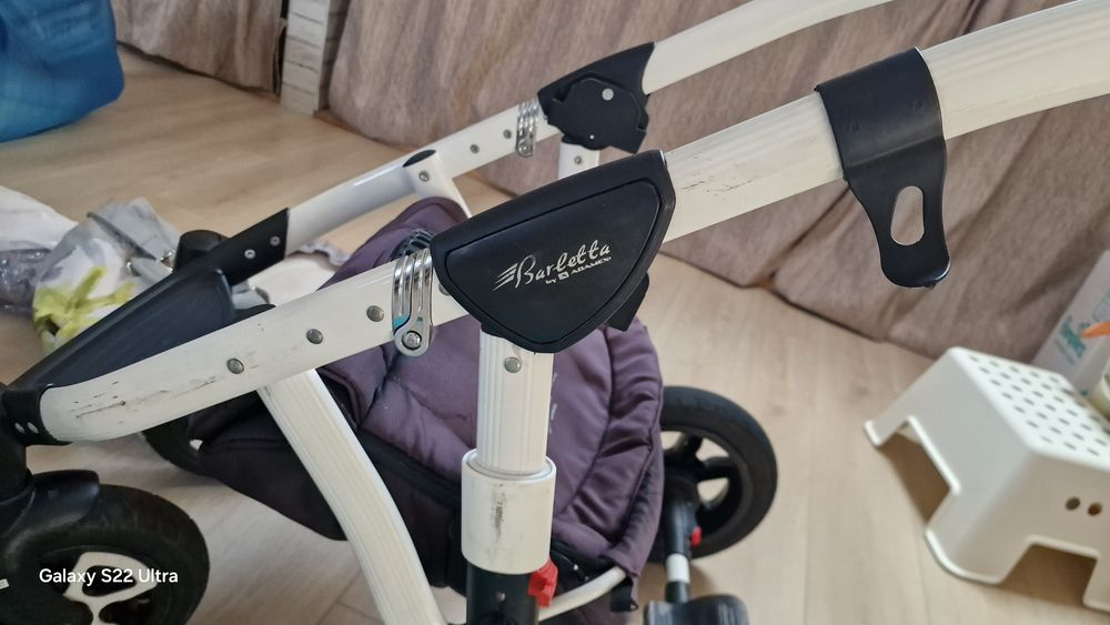 Cărucior Adamex Barletta 3 în 1 Floral