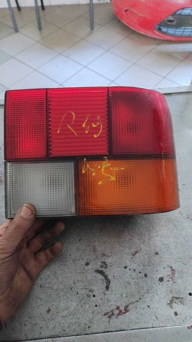 Stopuri stanga dreapta Renault 19