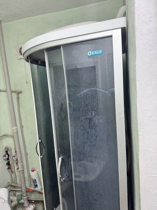 Душевая кабина.