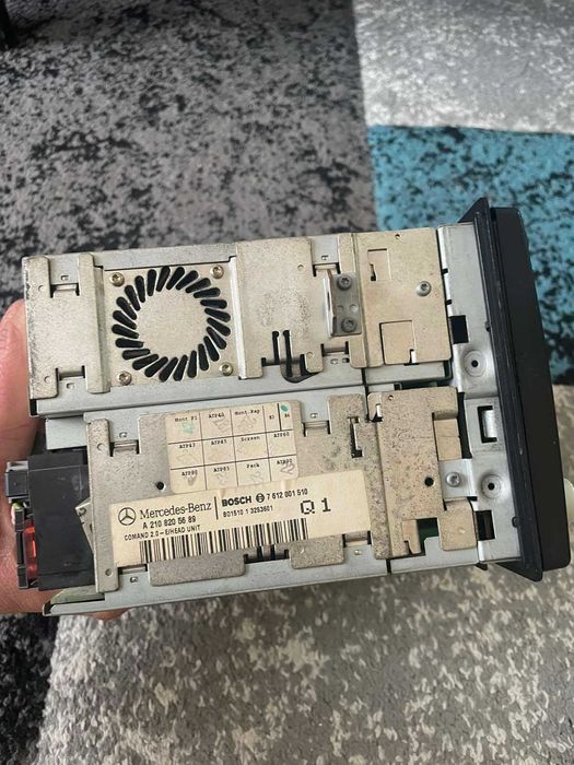 Оригинален Mercedes-Benz „COMMAND 2.0“ / Head Unit