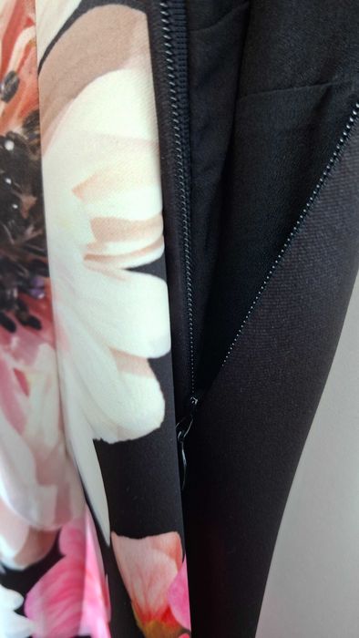 Ликвидация-By Very елегантна миди рокля с флорален принт паднало рамо