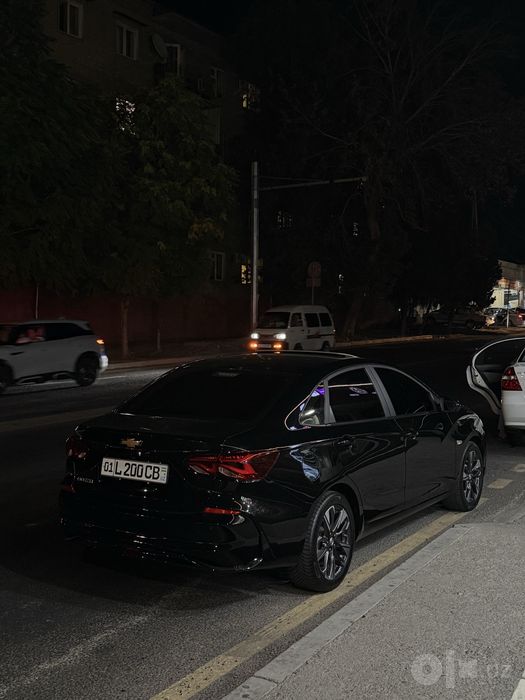 Monza 1,5 srochna sotiladi