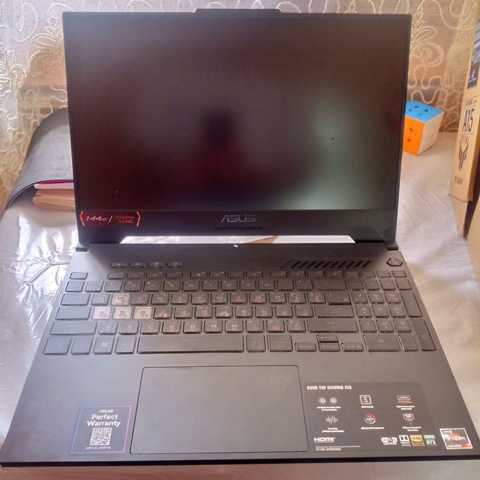Laptop: ASUS Tuf Gaming A15