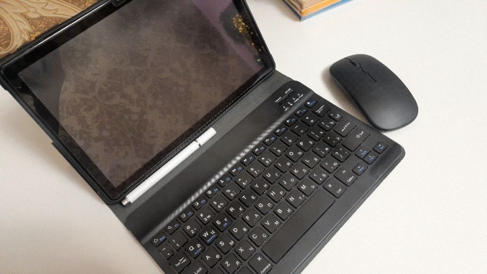 Продаю планшет 17мах