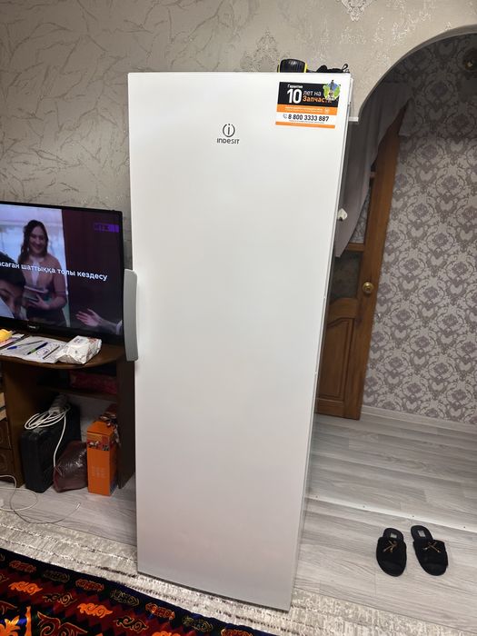 Морозильник INDESIT