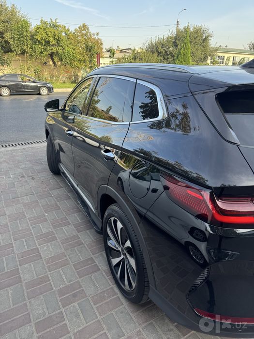 Byd song plus champion gibrid