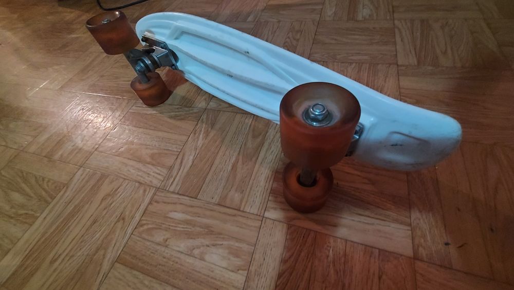 Продам скеитборт