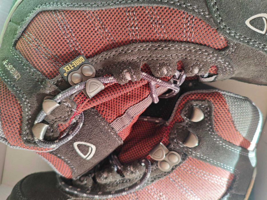 Обувки  Brasher Gore-tex