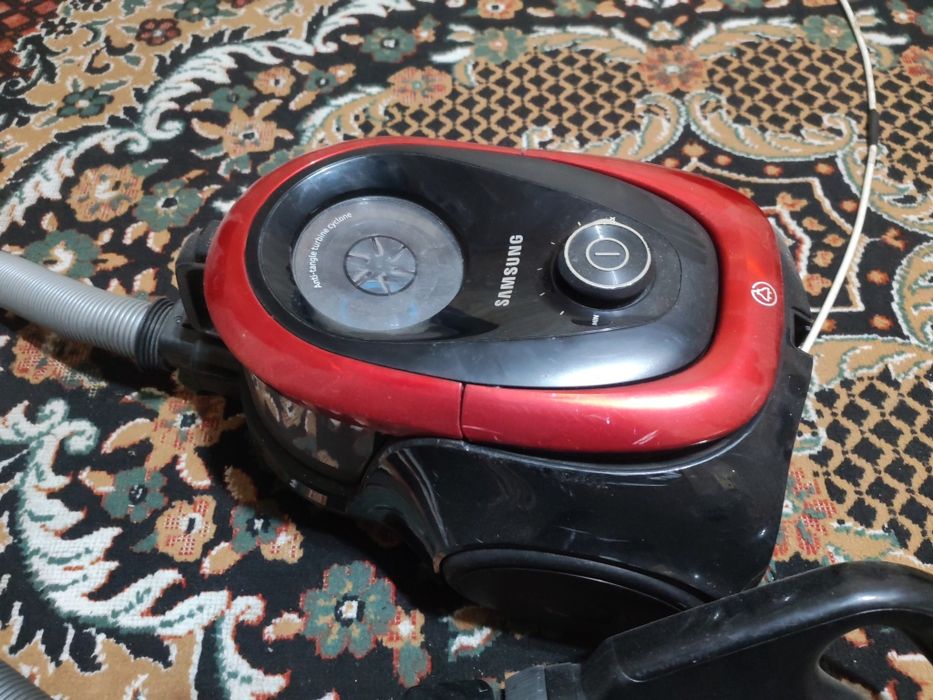 Продам пылесос Самсунг