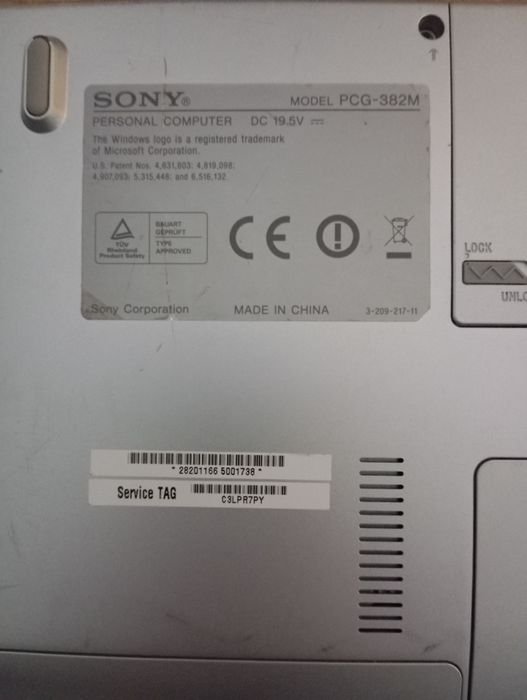 Laptop și tableta complet nefuncționale