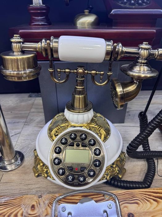 Ротари-Телефон в Викторианском