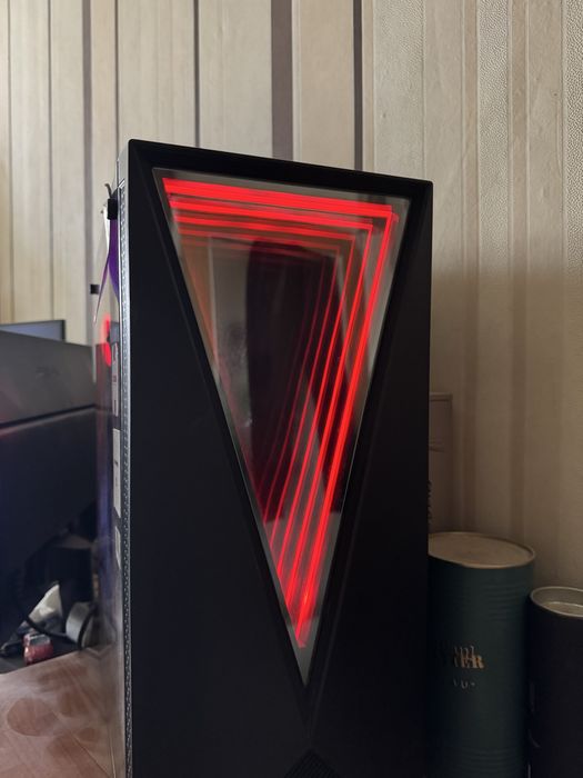 Настолен Геймърски Компютър