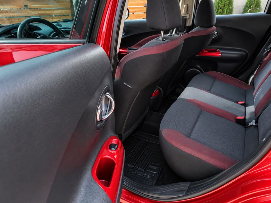 Nissan Juke 1.6 Turbo 190 CP | 4x4 | AUTOMAT | KEYLESS | NAVIGAȚIE | CAMERĂ | R17