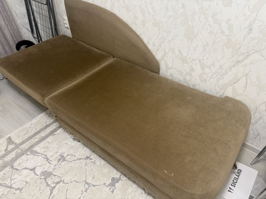 Продам тахту трансформер 2шт