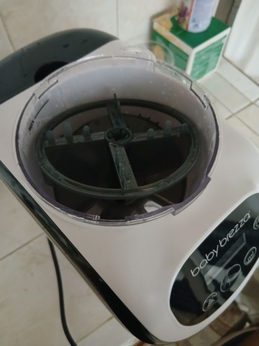 Beby Brezza за мляко