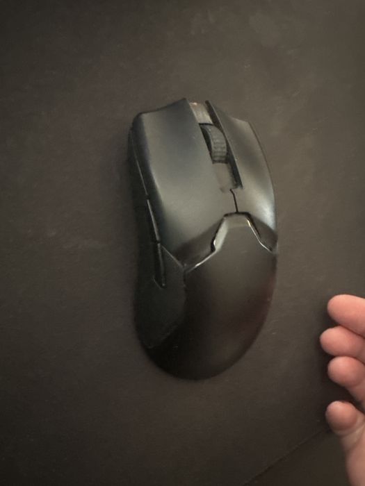 Razer Viper Ultimate With Charging Dock