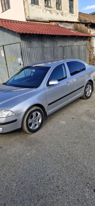 Vând skoda Octavia 2