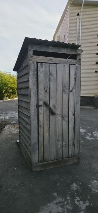 Продам уличный туалет
