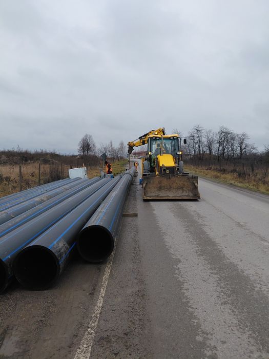 Buldoexcavator de închiriat!