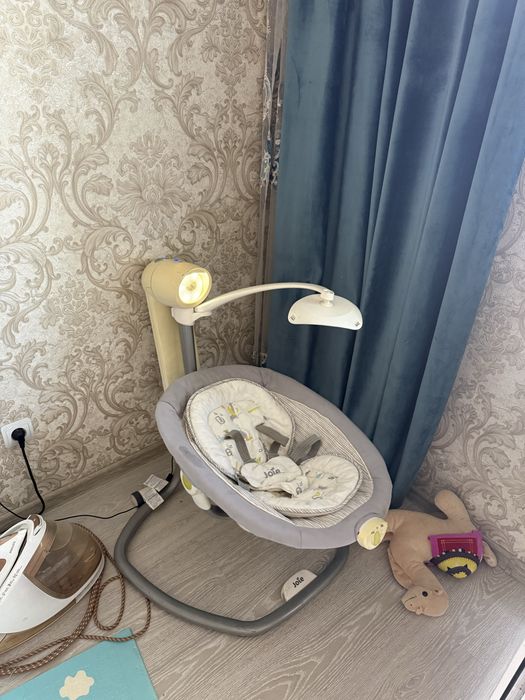 Качеля люлька Joie Serina Swivel