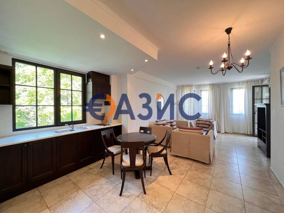 Продава се Тристаен апартамент в Обзор - 124 кв.м за 510 €/кв.м - Снимка #7