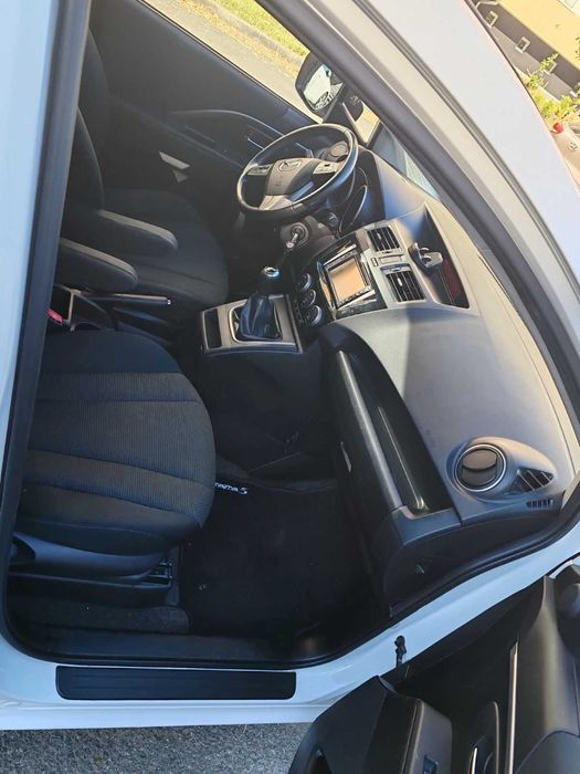 Mazda 5, 2013, регистрирана