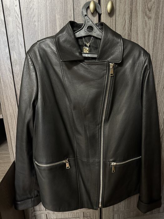 Продам кожаную куртку